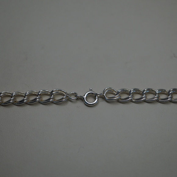 Sterling Silver (.925) 24" Double Curb Link Chain - Picture 4 of 5